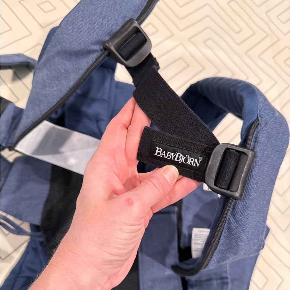 BabyBjorn Denim Original - Picture 12 of 13